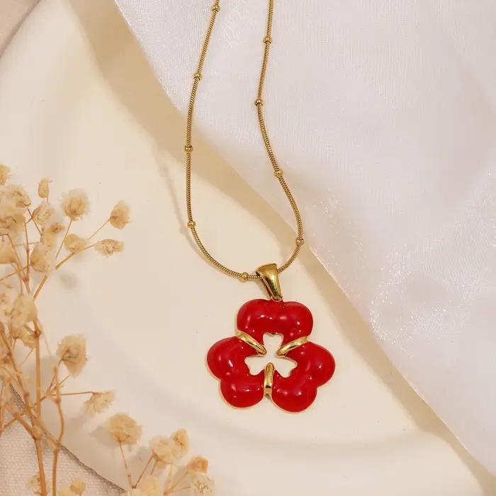 Collier trèfle porte-bonheur plaqué or 18 carats acier inoxydable hypoallergénique pour femme occasions spéciales élégant bijou cadeau
