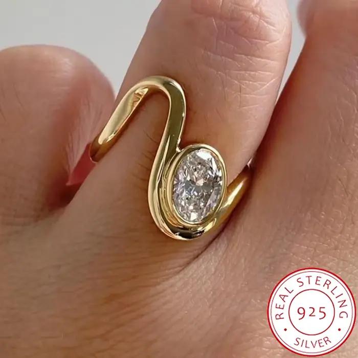 Nouvelle bague solitaire ovale en CZ