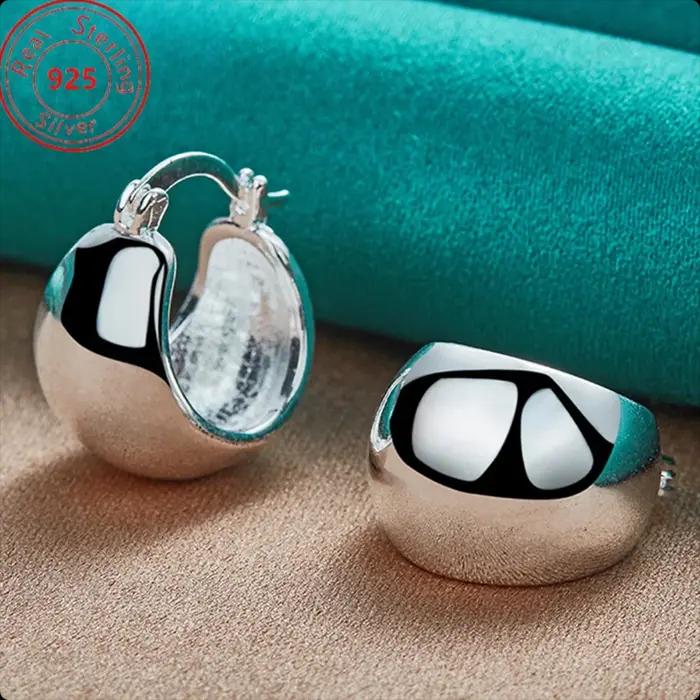 Boucles d'oreilles rondes fines et brillantes en argent Sterling S925 pour femmes occasions spéciales mariage fête élégantes à offrir