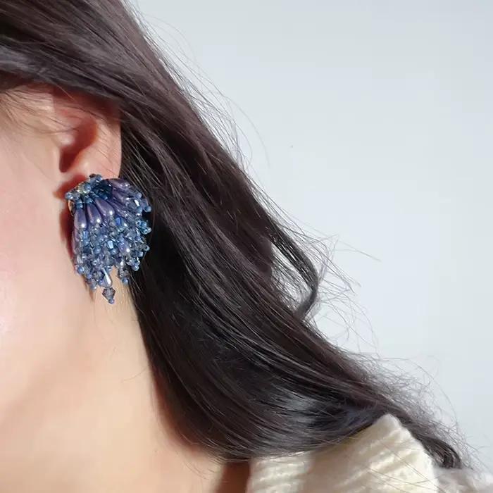 Boucles d'oreilles à pampilles cascade rouge personnalisées et polyvalentes