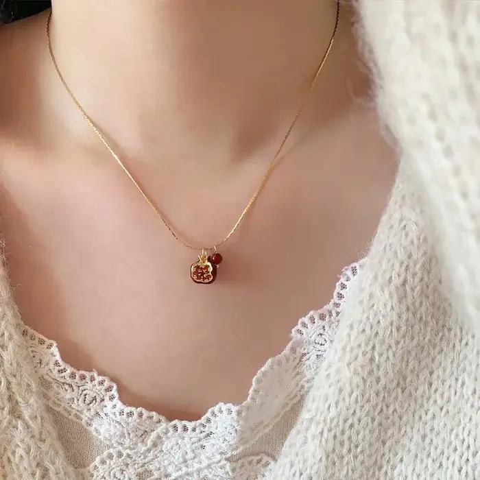 Ensemble de bijoux collier pendentif grenade rouge moderne pour femmes occasions de fête