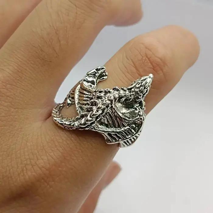 Bague de style gothique punk ailes de pterosaure ajustable pour homme et femme bijou vintage cadeau occasion spéciale anniversaire mariage noël