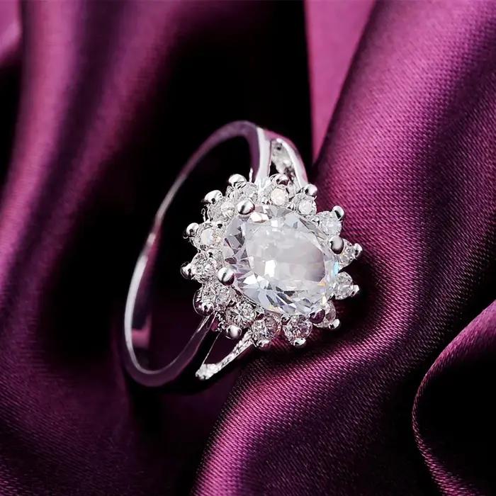 Marques populaires 925 en argent Sterling cristal fleur moissanite diamant anneaux pour les femmes mode cadeaux de fête de mariage bijoux