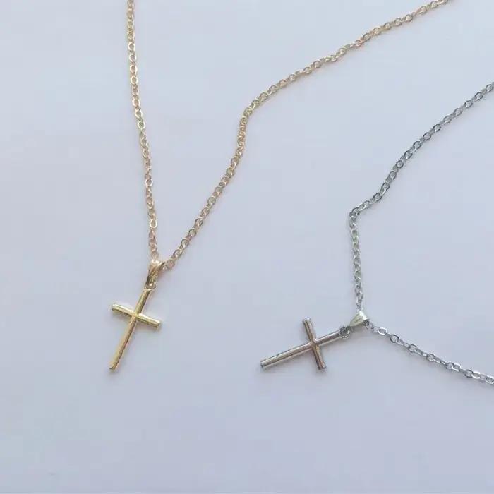 Collier en alliage de zinc avec pendentif pour homme et femme or et argent pour occasions spéciales cadeau anniversaire noël multifonctionnel