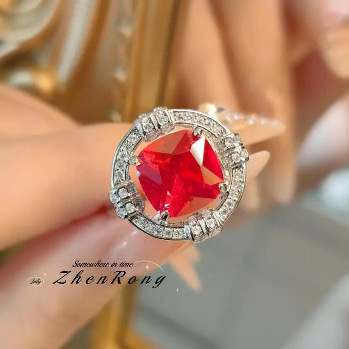 Bague en corindon rouge tendance pour femme - Diamant simulé
