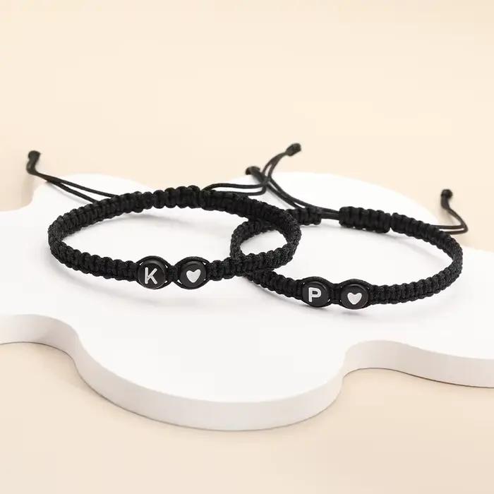 Bracelet à initiales personnalisables 26 lettres pour femmes hommes cadeau amitié occasions spéciales trésors de mémoire