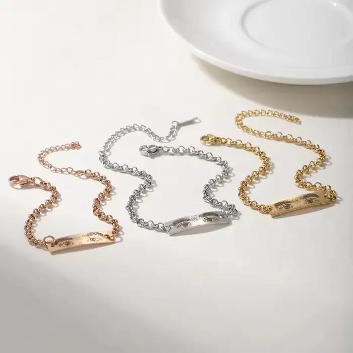 Bracelet Photo Yeux Personnalisé Cadeau pour Famille Père Couple Image Gravable Acier Inoxydable Occasions Spéciales
