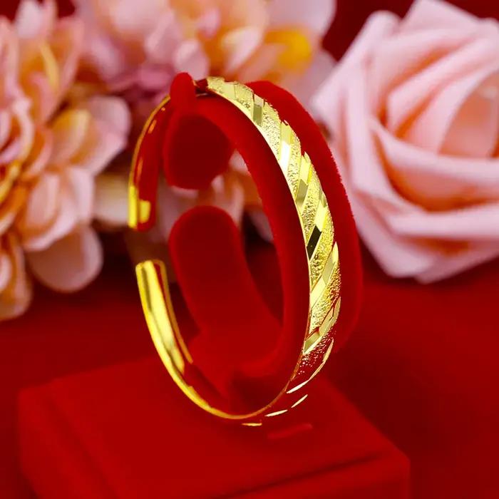 Bracelet manchette classique en or 18k pour femmes