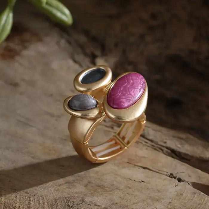 Bague en résine Cring Coco ajustable en alliage de zinc doré pour femmes styles géométriques et modernes occasions spéciales et quotidiennes