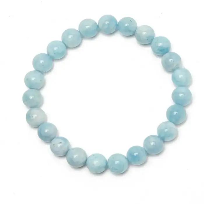 Bracelet de perles aigue-marine fait à la main