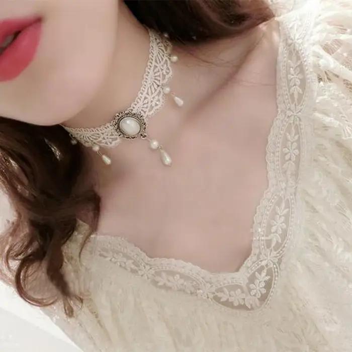 Collares mujer corchassis-Collier ras du cou en velours blanc pour femme