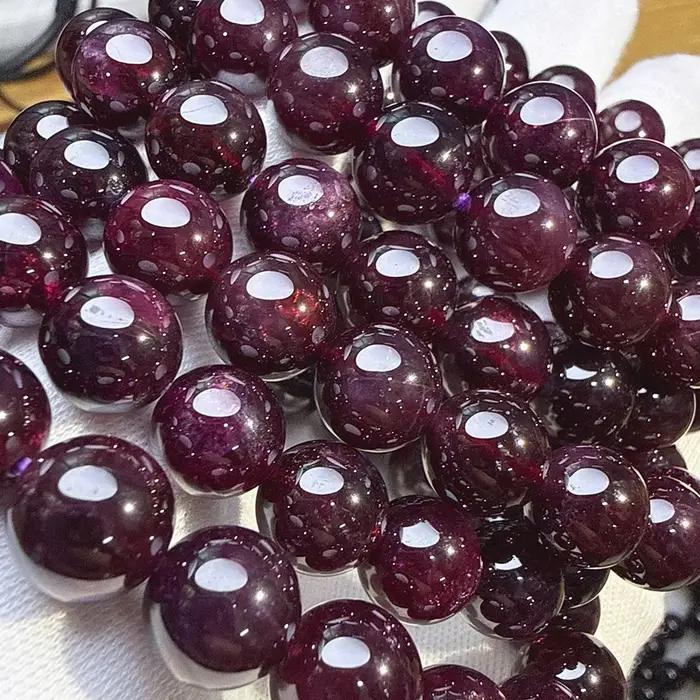 Bracelet de perles rondes en grenat violet naturel AAA