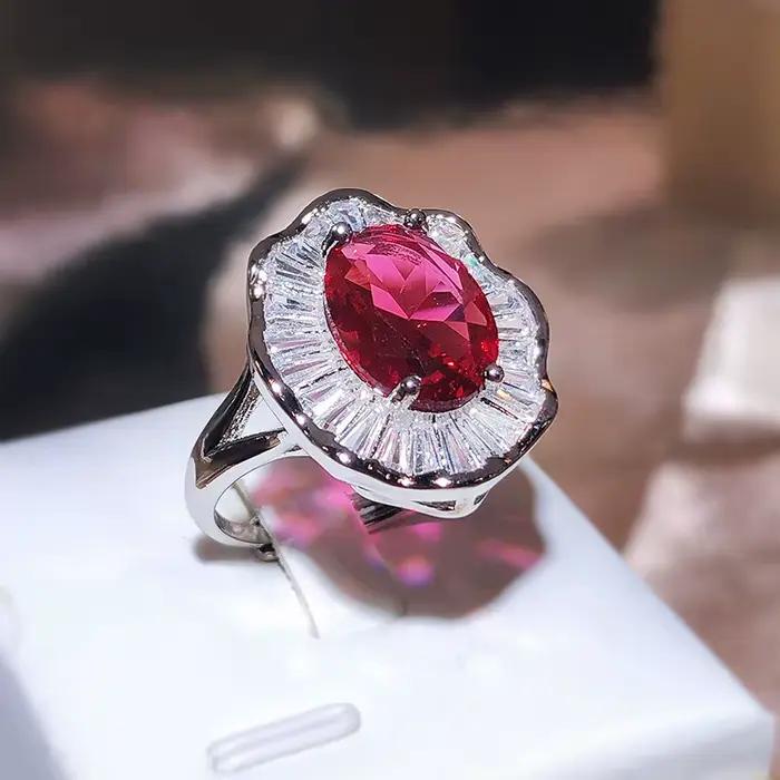 Bague de fiançailles rouge vif de luxe pour femme
