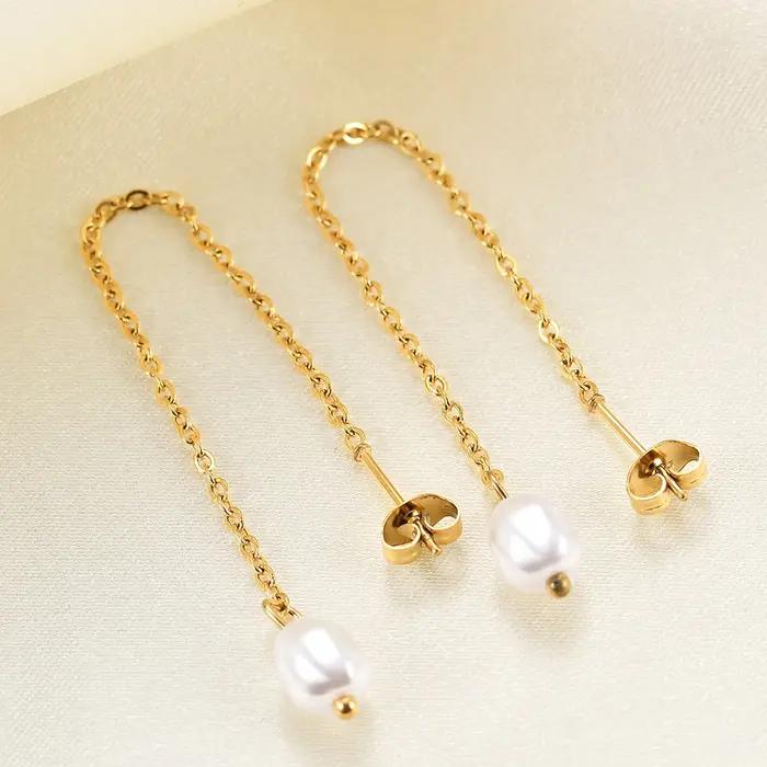 Boucles d'oreilles en perles classiques longues pour femmes élégantes à offrir pour occasions spéciales