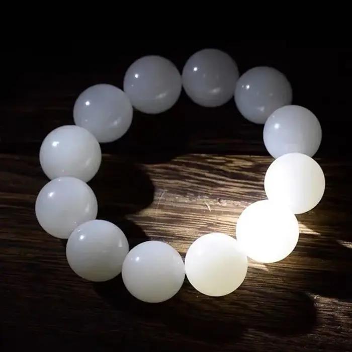 Bracelet en jade blanc naturel pour hommes et femmes bijou de guérison cadeau occasion spéciale style décontracté perles de jade Hetian pierre néphrite élastique