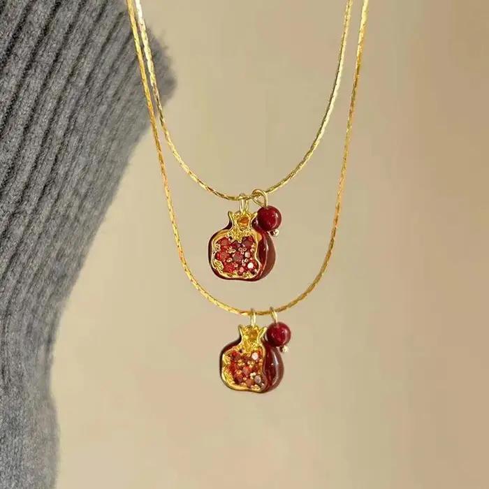 Ensemble de bijoux collier pendentif grenade rouge moderne pour femmes occasions de fête