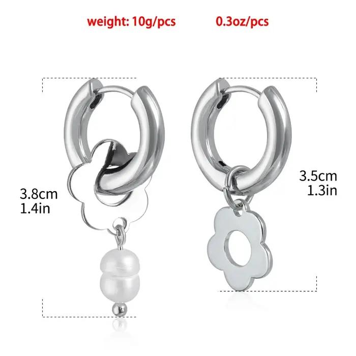 Boucles d'oreilles créoles asymétriques tendance en argent avec pendentif fleur et perle pour femme