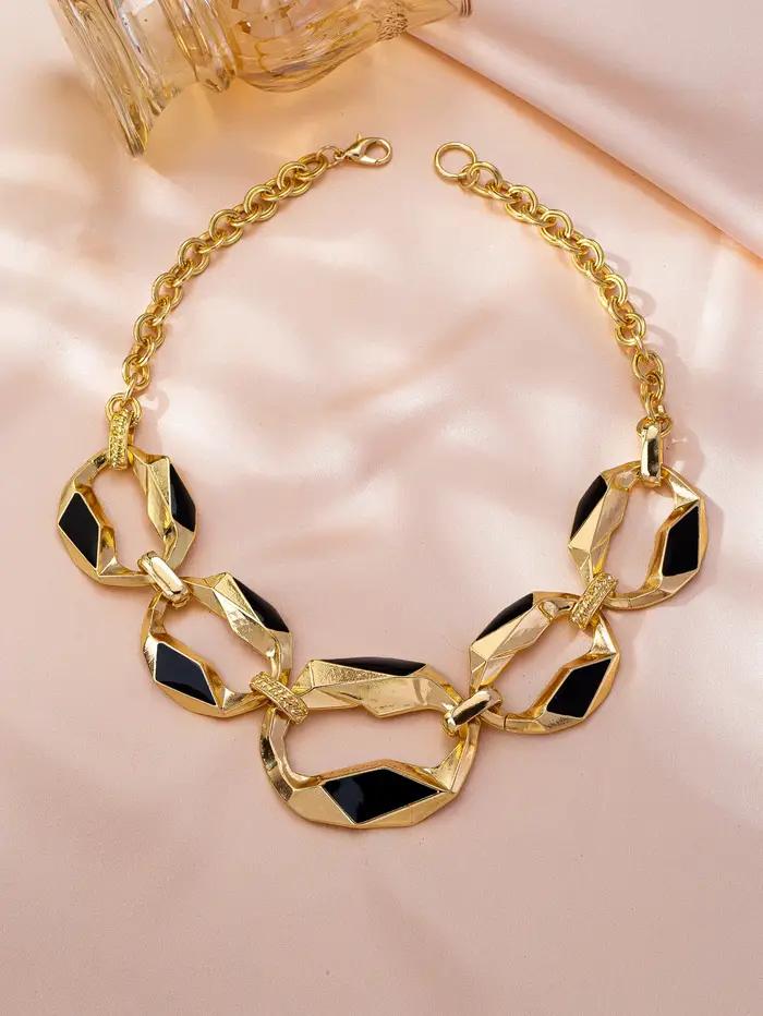 Collier géométrique en alliage de zinc pour femmes styles rock et hiphop occasions spéciales concerts et soirées
