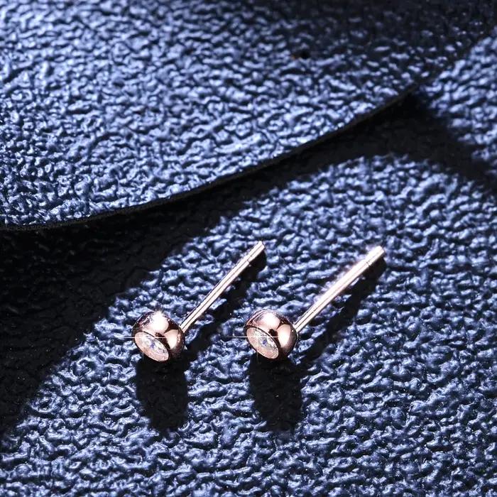 Boucles d'oreilles en argent 925 serties de moissanite or rose moderne pour engagement et mariage femmes