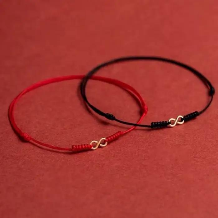 Bracelet en Corde Rouge Tressée à la Main en Alliage
