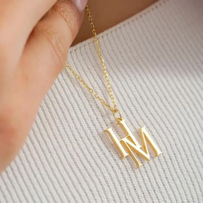 Collier de nom personnalisé avec deux lettres pour filles