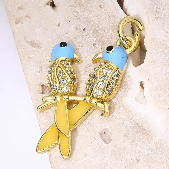 Juya 18K plaqué or couture artisanat bijoux accessoires émail raisin taureau oiseaux serpent grec mauvais œil libellule breloques