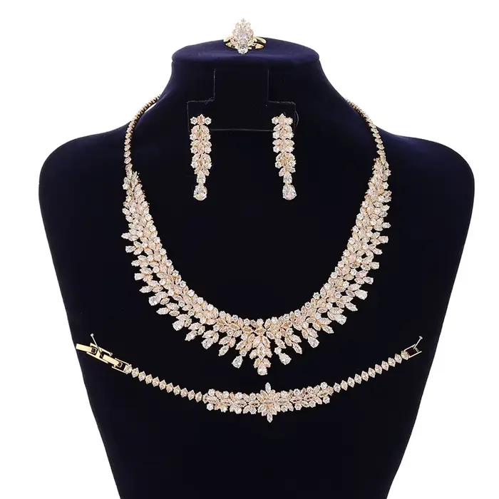 Ensembles de bijoux HADIYANA mariée zircone pour les femmes fête luxe collier Bracelet boucle d'oreille anneaux de mariage BN8132 cadeau d'anniversaire