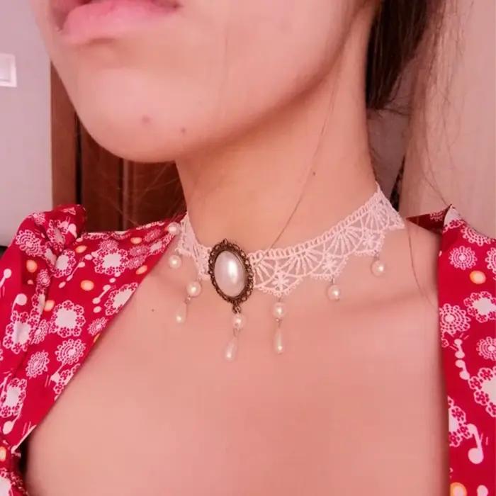 Collares mujer corchassis-Collier ras du cou en velours blanc pour femme