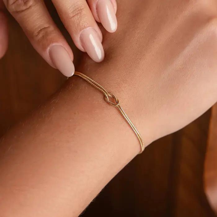 Bracelet Double Chaîne Serpent Nœud d'Amour Acier inoxydable Couleur Or Bracelets Ajustables Femmes Hommes Couple Bijoux Minimalistes