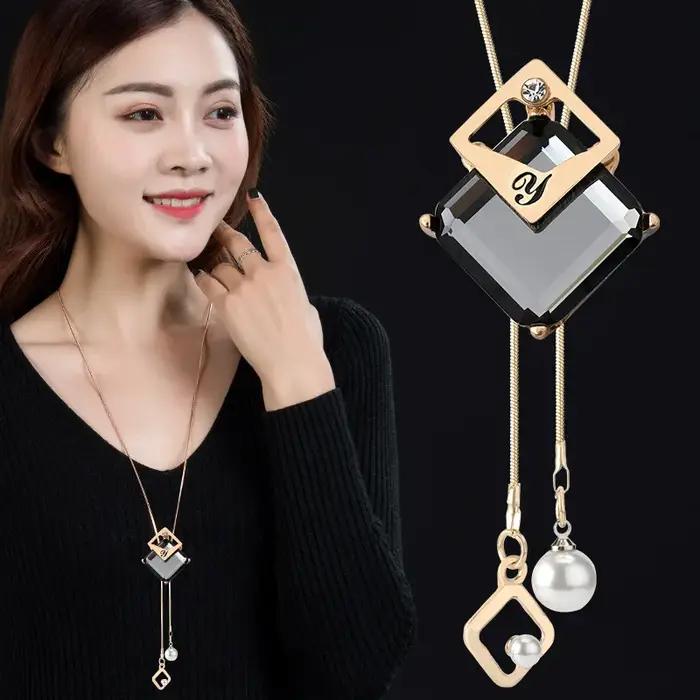 Mode Collier Femme gris longs colliers et pendentifs en cristal pour femmes