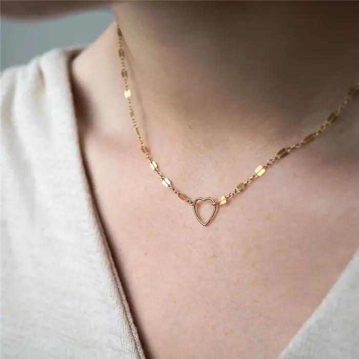 Collier ras du cou en or 14K pour femmes, pendentif en forme de cœur rempli, fait à la main, style B