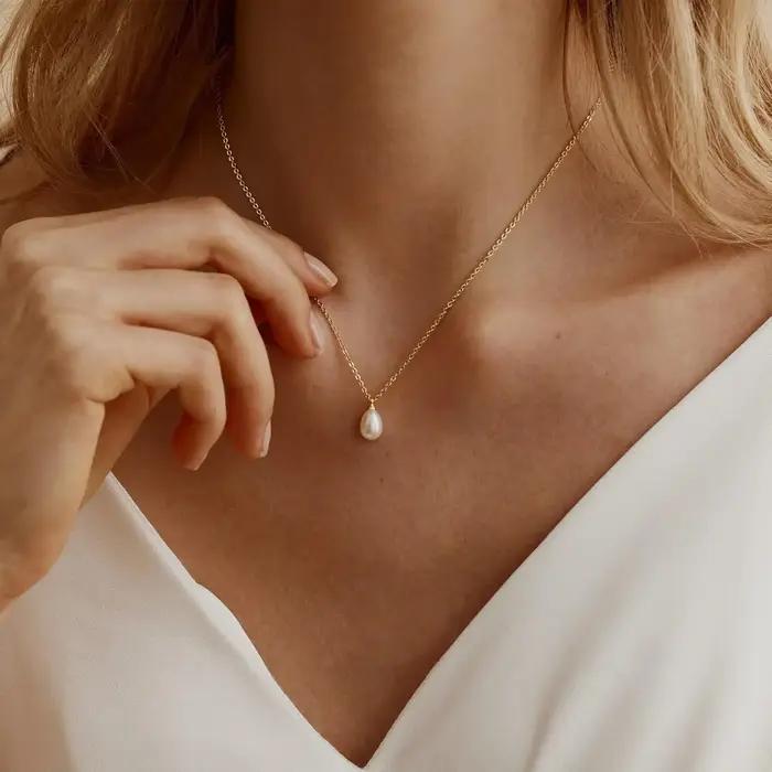 Collier de perles plaqué or 14 carats pour femmes