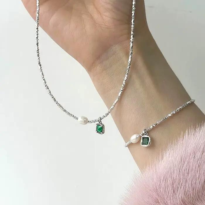 Collier de perles avec pendentif vert émeraude en argent Sterling 925 pour femmes
