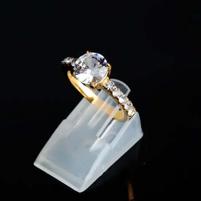 Bague d'amour classique de luxe pour femmes, couleur or, pleine de Zircon cubique AAAAA, élégante, c