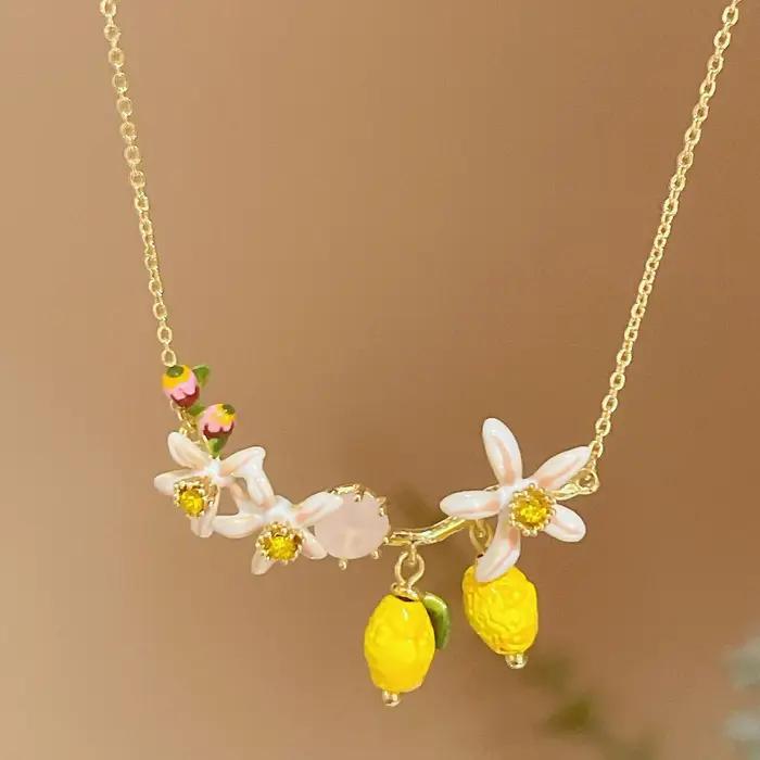 Parure de bijoux design français