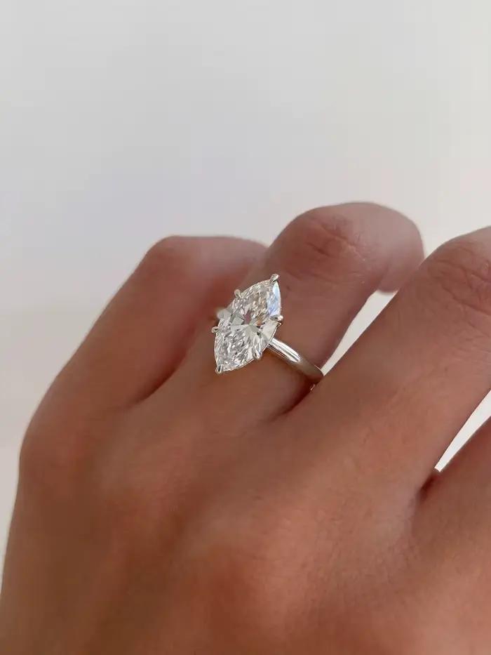 Bague en argent sterling 925 sertie de zirconium blanc élégante pour femmes occasions spéciales mariage fiançailles bijoux fins de luxe