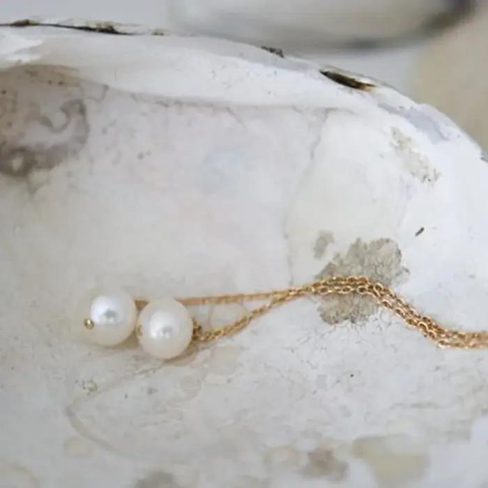Boucles d'oreilles pendantes faites à la main pour femmes