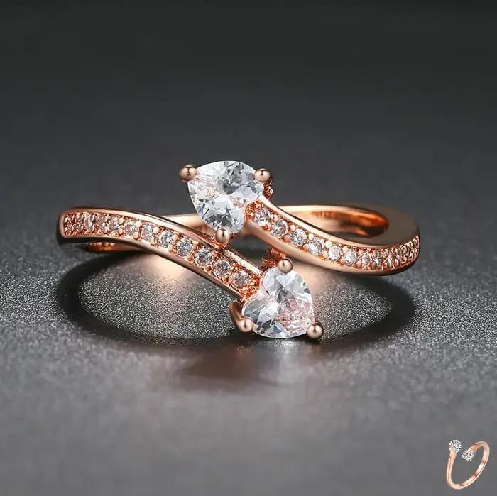 Bague romantique en forme de cœur délicat pour femmes