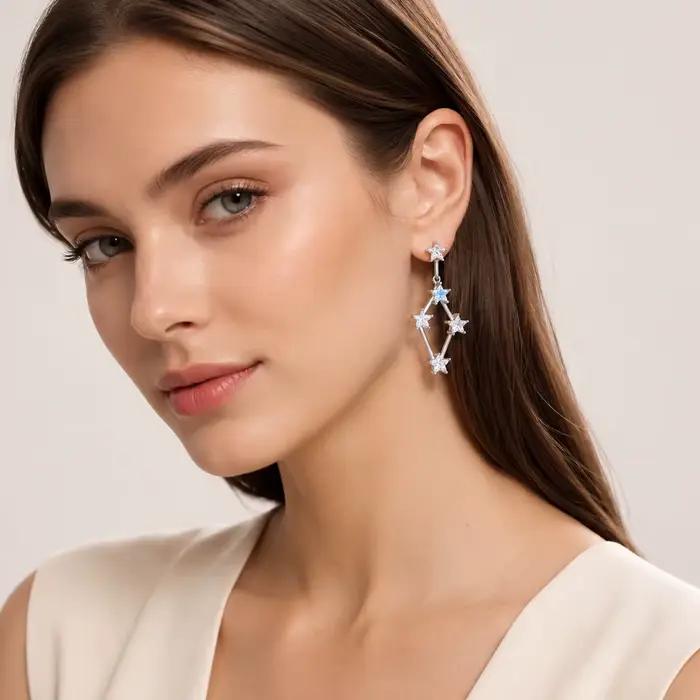 Boucles d'oreilles étoiles oniriques dorées pour femmes styles modernes bijoux fins argent sterling 925 zirconium rouge noir occasions spéciales anniversaire