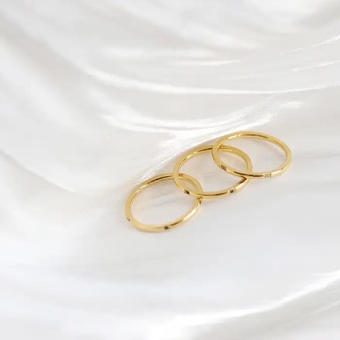 Bagues empilables en acier inoxydable plaqué or 18 carats pour femmes