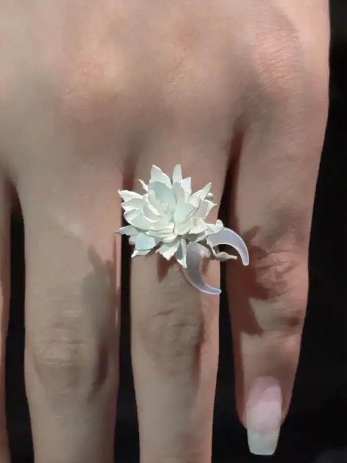 Bague Tan Moon Flower pour femme, style classique, bagues de lune, cadeau de fête pour petite amie, bijoux de soirée élégants, alliances de mariage ajustables