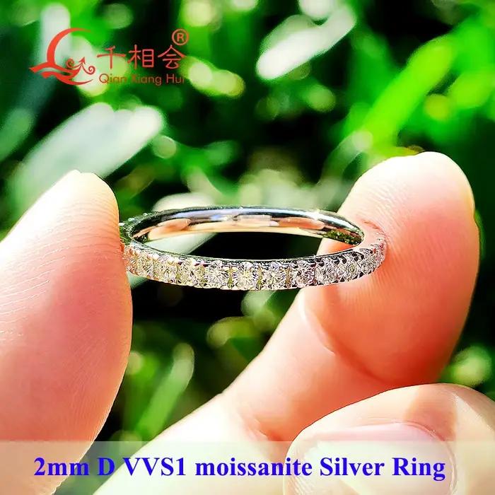 Bague de mariage en argent sterling 925 avec moissanite blanche ronde solide de 2 mm et 3 mm