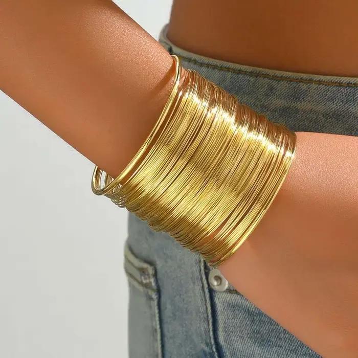 Vintage couleur or hyperbolique couches large fil Bracelet manchette