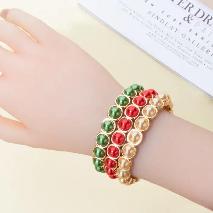 Bracelet de document en or pour femme perles colorées incrustées bracelets élastiques perlés accessoire à main nouveau 2024 occasions spéciales mode unique