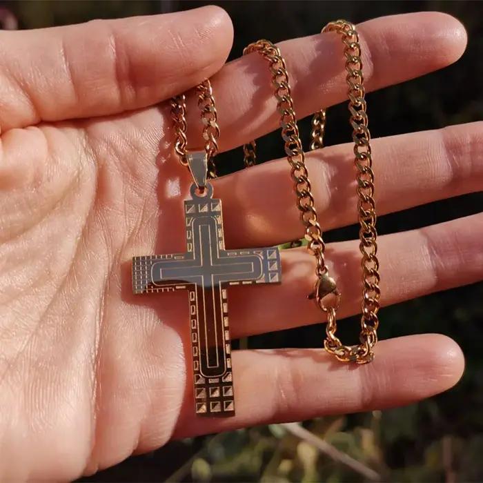 Collier chaîne croix punk tendance en acier inoxydable pour femmes et hommes