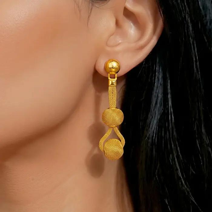 Ensemble de bijoux indiens plaqués or collier de perles africaines boucles d'oreilles pour mariage occasions spéciales femmes