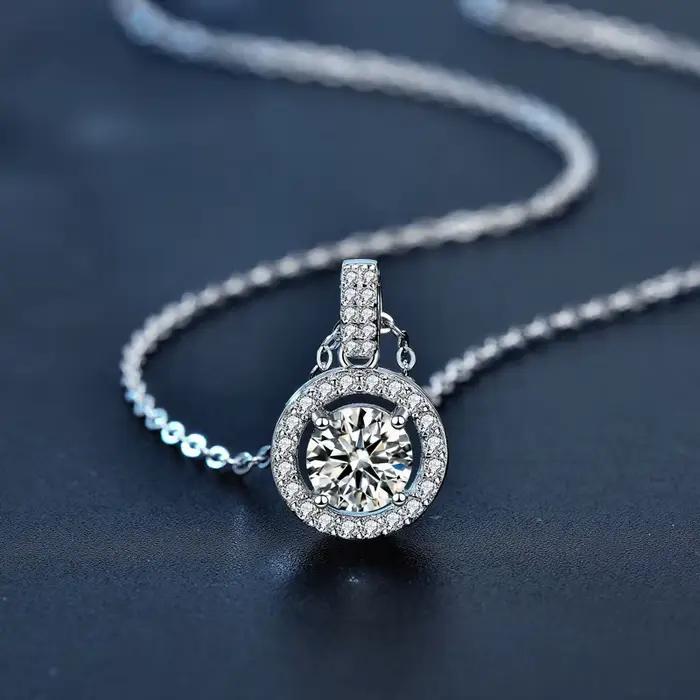 Collier pendentif rond en argent 925 avec moissonite blanche ou grise pour homme et femme pour les occasions spéciales