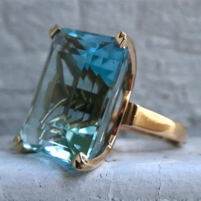 Bague de fiançailles en diamant de princesse topaze bleue de mer naturelle véritable