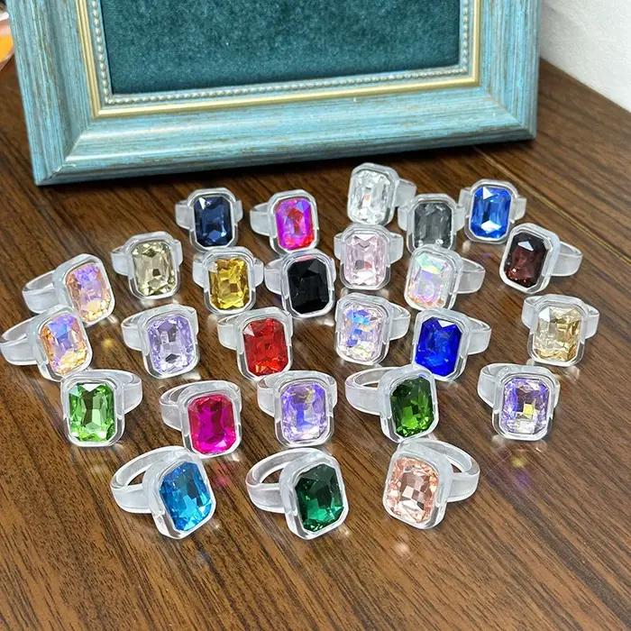 Nouvelle bague punk carrée rectangulaire en résine incrustée de diamants
