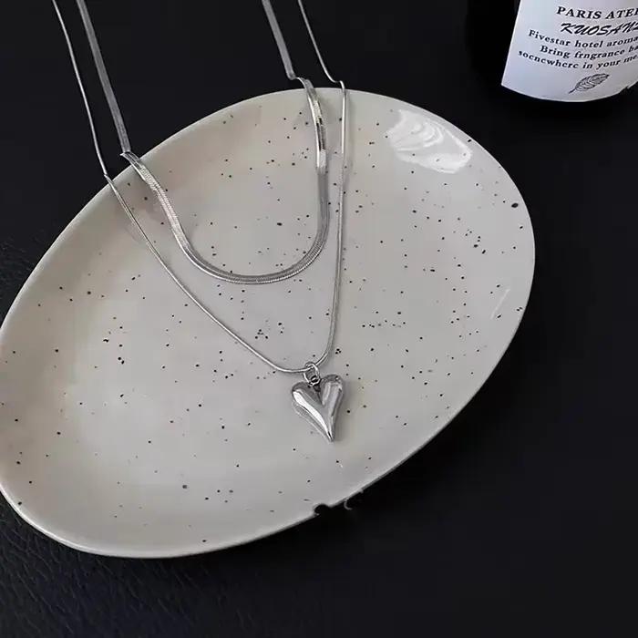 Collier pendentif coeur d'amour à double couche pour femme